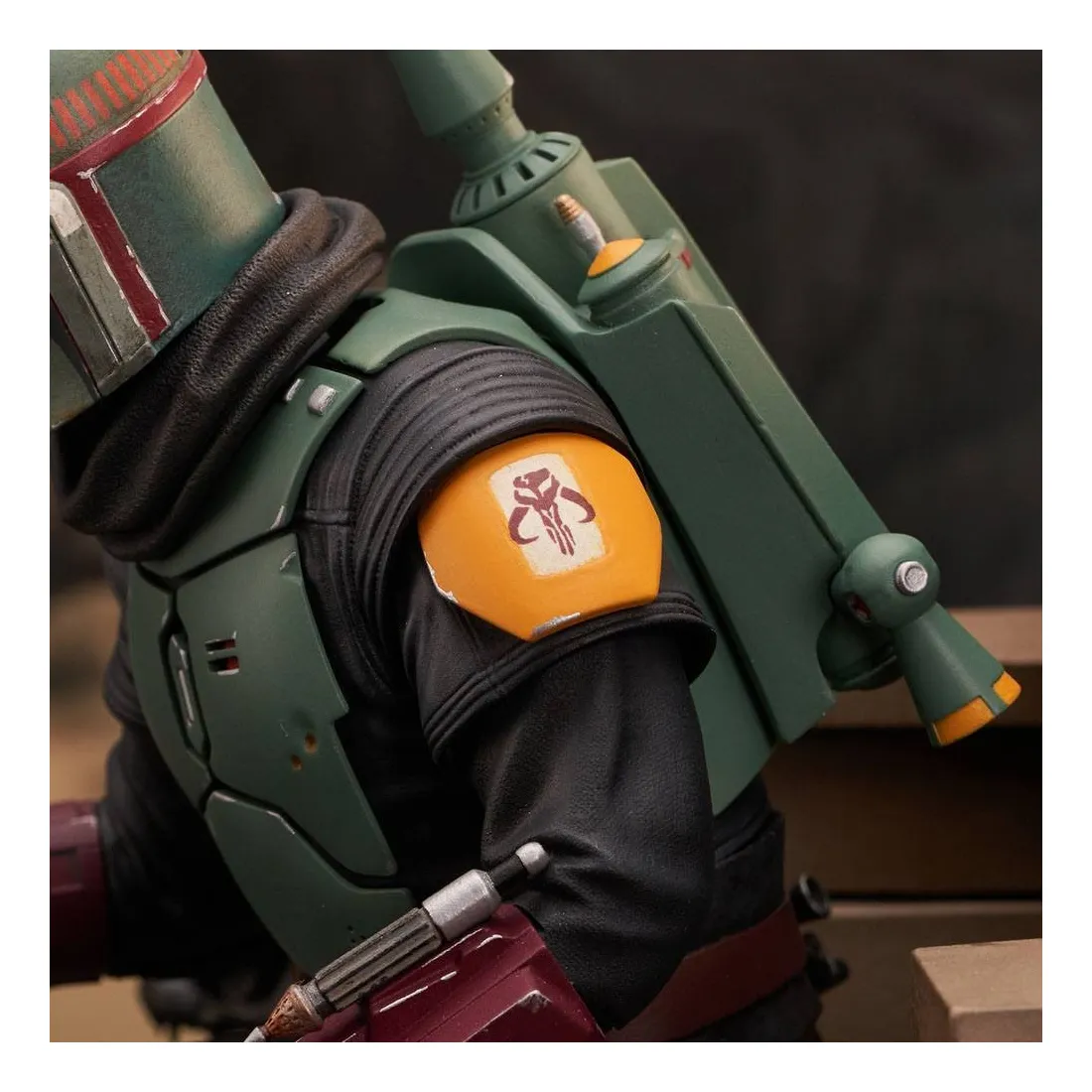 Gentle Giant Star Wars The Mandalorian - Premier Collection 1/7 - Figurine Boba Fett On Throne 12 Gentle Giant Star Wars The Mandalorian - Premier Collection 1/7 - Figurine Boba Fett On Throne â Image 12